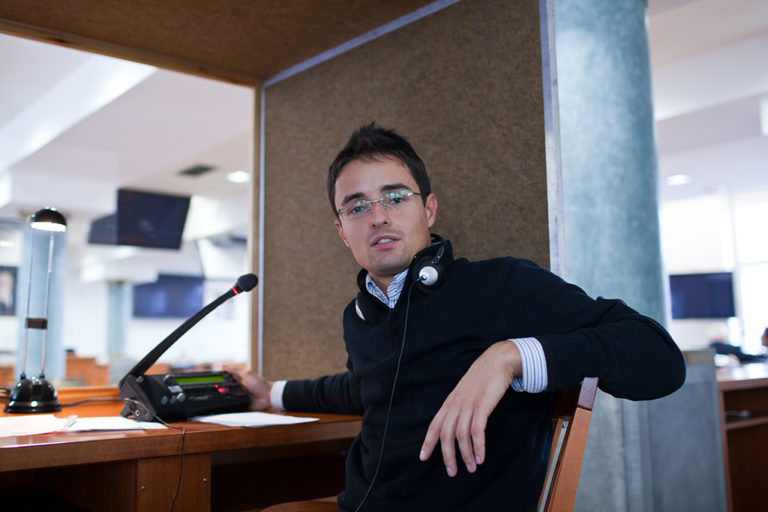 Prestataire traduction simultanée pour le Live Streaming diffusé en direct sur internet multilingues